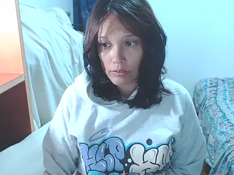 home vlak online show from April 17, 8:55 pm