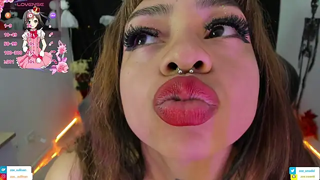 zoesullivan online show from November 2, 9:36 am