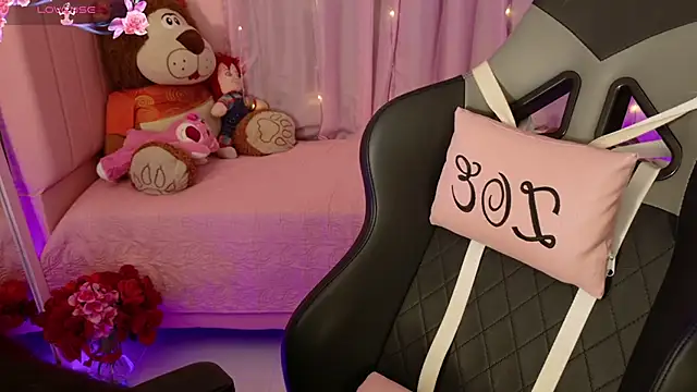 zoesullivan online show from March 29, 10:28 am