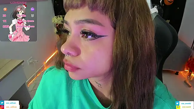 zoesullivan online show from October 25, 9:41 am