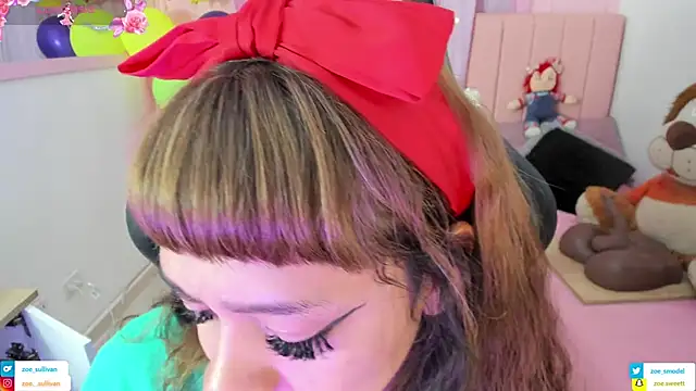 zoesullivan online show from November 13, 9:57 am