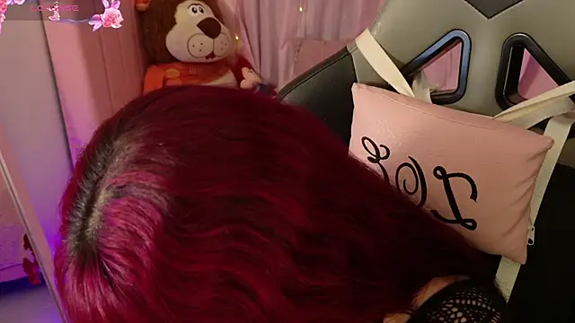 zoesullivan online show from April 24, 9:55 am