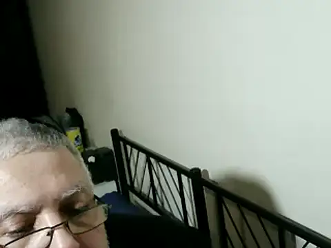 100Tauros online show from February 9, 10:52 pm