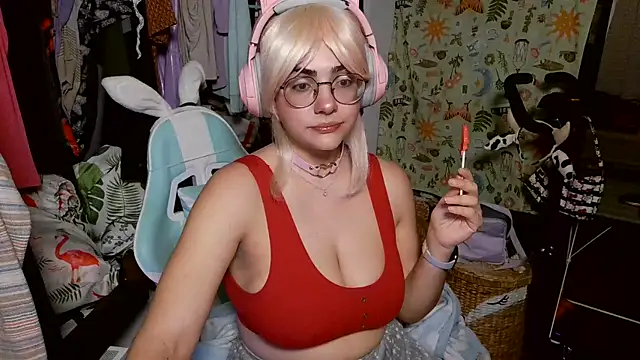 Snapshot of mochi_rainbow chatting on January 14, 11:16 pm mochi rainbow online show from January 14, 11:16 pm