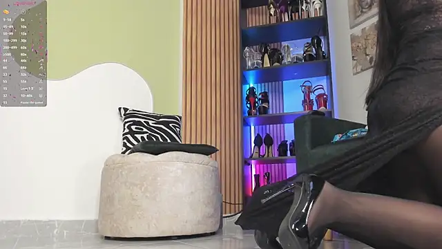 mia backer online show from February 20, 12:07 am