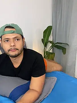 Nate Ocean online show from January 11, 1:23 am