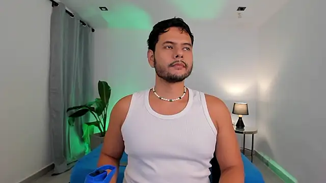 Nate Ocean online show from January 13, 2:15 am