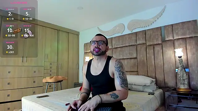 petterwilly1 online show from September 23, 3:08 pm