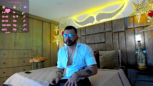 petterwilly1 online show from November 26, 3:12 pm