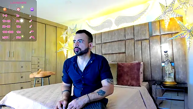 petterwilly1 online show from November 12, 3:05 pm