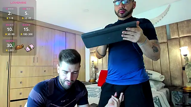 petterwilly1 online show from October 11, 3:13 pm