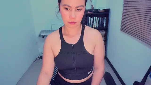 gigi stephans online show from May 14, 1:57 am