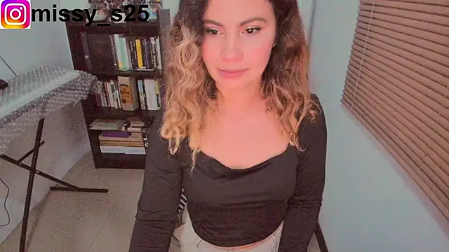 gigi stephans online show from February 8, 2:09 am