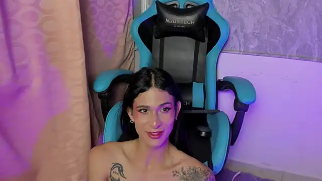 Snapshot of Mara_friendboy699 chatting on January 20, 7:57 pm Mara friendboy699 online show from January 20, 7:57 pm