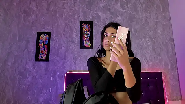 Snapshot of Mara_friendboy699 chatting on December 27, 7:14 pm Mara friendboy699 online show from December 27, 7:14 pm
