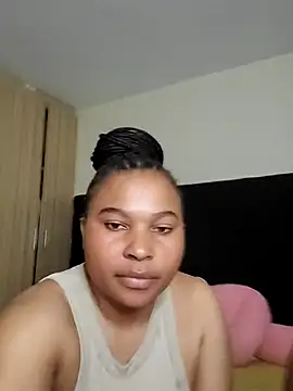 R-thequeen online show from July 15, 11:50 am