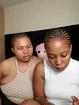 R-thequeen online show from June 17, 11:47 pm