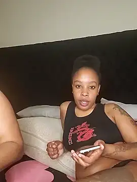 R-thequeen online show from December 18, 12:09 pm