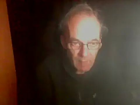 nice6incs online show from April 5, 10:05 pm