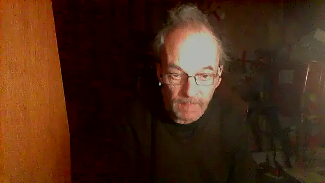 nice6incs online show from April 22, 10:27 pm
