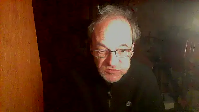 nice6incs online show from May 4, 10:01 pm