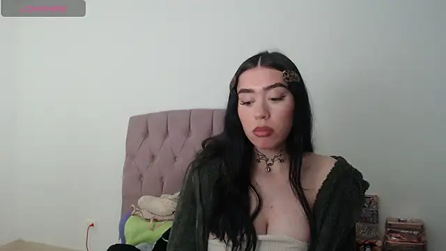 Julieta De Los Angeles online show from March 27, 11:49 pm