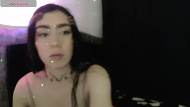 Julieta De Los Angeles online show from April 17, 12:35 am