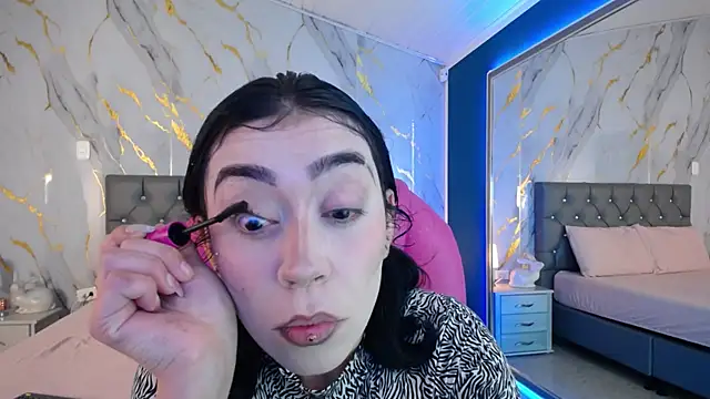 Snapshot of Julieta_De_Los_Angeles chatting on February 21, 3:56 am Julieta De Los Angeles online show from February 21, 3:56 am