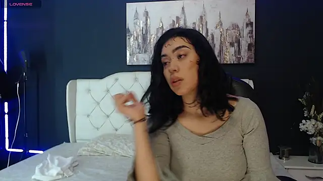 Snapshot of Julieta_De_Los_Angeles chatting on March 21, 3:55 am Julieta De Los Angeles online show from March 21, 3:55 am