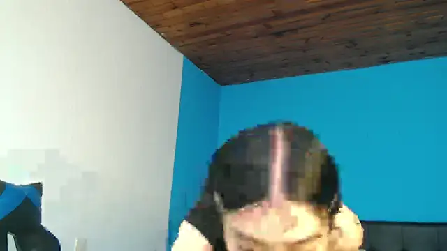 Snapshot of Julieta_De_Los_Angeles chatting on October 22, 6:07 pm Julieta De Los Angeles online show from October 22, 6:07 pm
