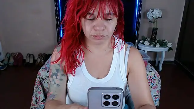 VioletaaaSlave online show from April 20, 11:35 am