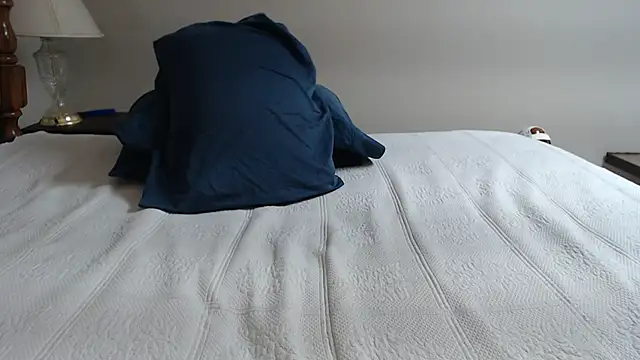 Snapshot of JaySloan chatting on February 17, 7:44 pm JaySloan online show from February 17, 7:44 pm