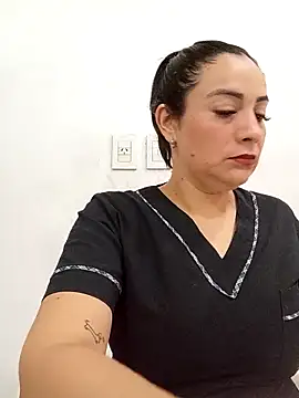 XGabrielaXX online show from December 18, 1:04 pm