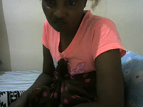 StacyGee24 online show from December 3, 2:27 pm