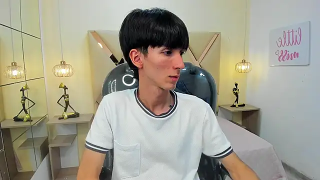 Jake evans online show from October 2, 4:05 am