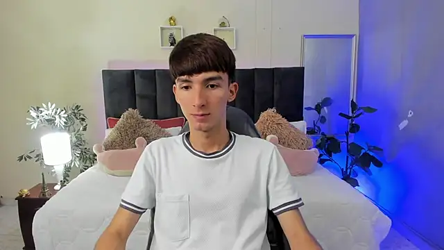 Jake evans online show from May 11, 1:45 pm