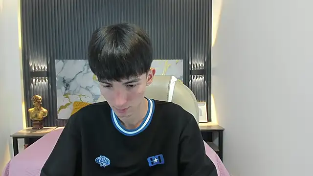 Jake evans online show from November 4, 1:04 pm