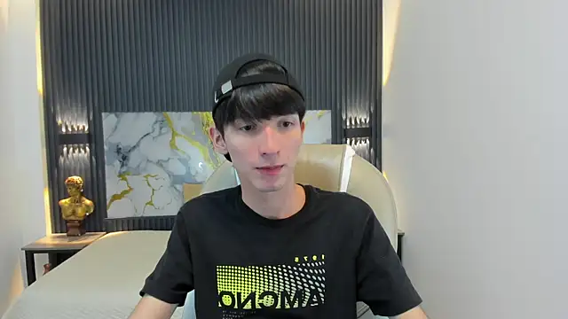 Jake evans online show from October 18, 8:11 pm