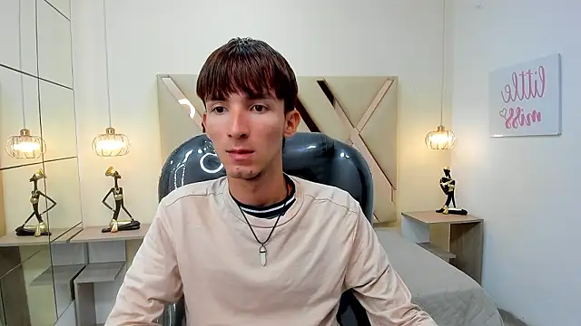 Snapshot of Jake_evans chatting on February 6, 1:18 pm Jake evans online show from February 6, 1:18 pm