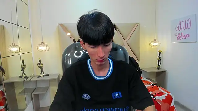 Jake evans online show from September 20, 4:39 am