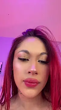 SkinnyFoxy online show from June 10, 7:15 pm