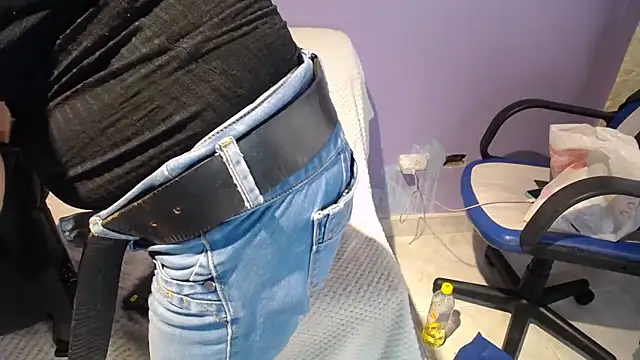 sophia ny online show from April 15, 1:26 pm