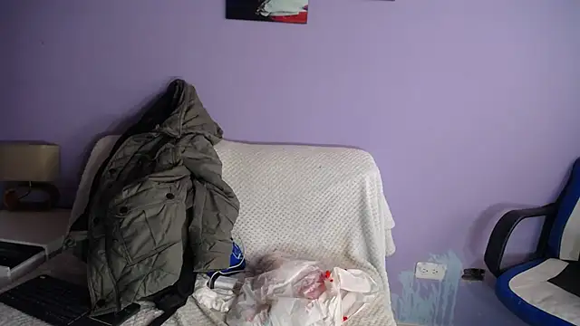 sophia ny online show from April 13, 1:04 pm