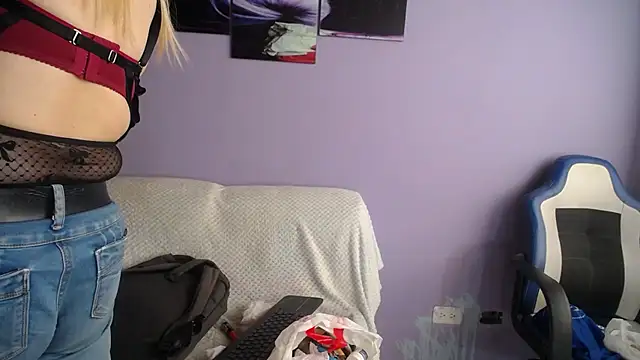 sophia ny online show from April 18, 12:51 pm