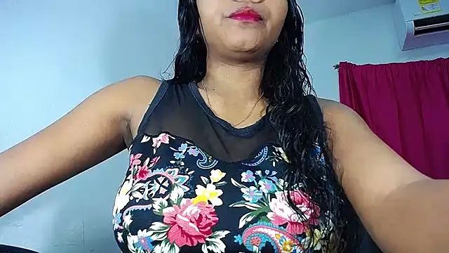 Sashabreck online show from June 7, 2:50 am