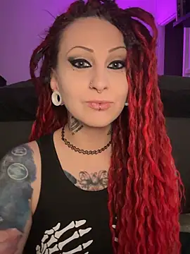 MartthaKatze online show from November 9, 4:44 pm