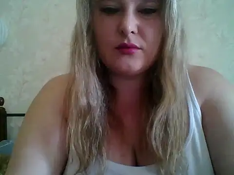 ParisMimi online show from April 5, 7:15 am