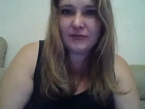 ParisMimi online show from October 2, 8:50 am