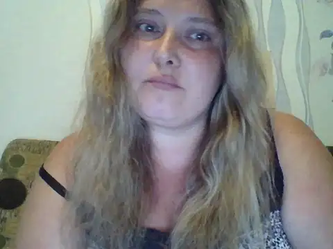 ParisMimi online show from July 9, 10:09 pm