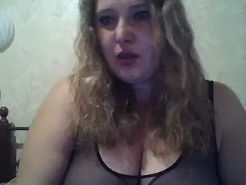 ParisMimi online show from October 9, 9:32 am